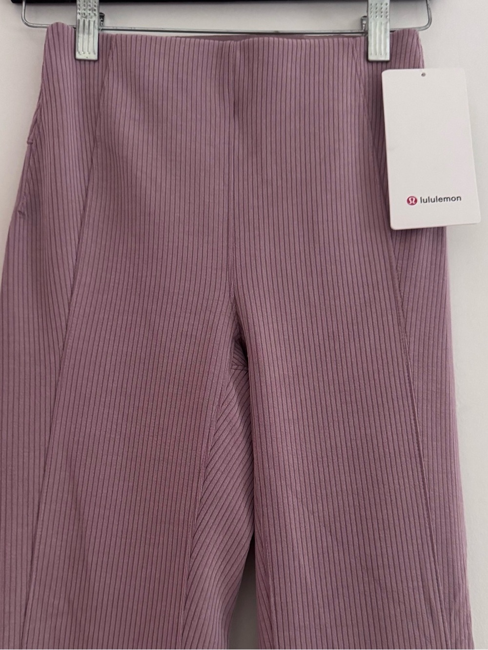 NWT Lululemon Ribbed Flare Pants Pink Mauve High Rise Yoga Lounge Women’s Size 2 - Picture 6 of 10